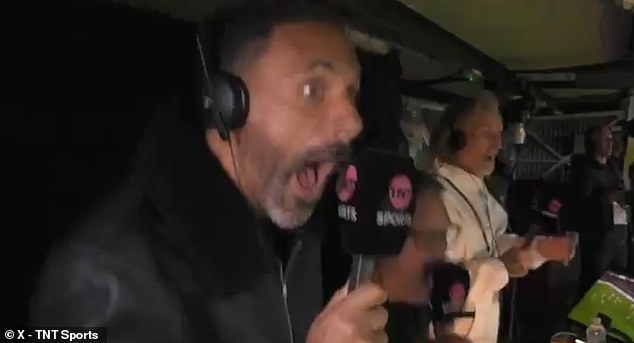 TNT Sports Stand acusado de transmitir comentarios sesgados después de la reacción excitable de Río Ferdinand y Robbie Savage a la victoria de la Europa League de Manchester United sobre Lyon