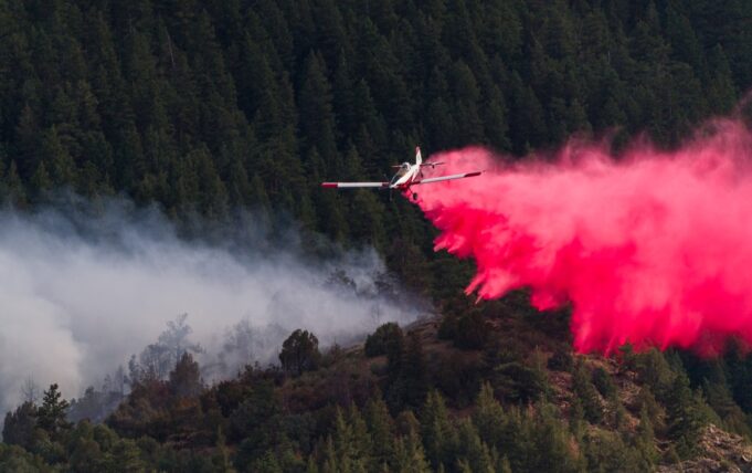Colorado espera una temporada normal de incendios forestales en 2025
