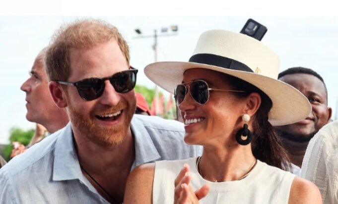 El príncipe Harry y Meghan Markle renunciaron como realistas en 2020