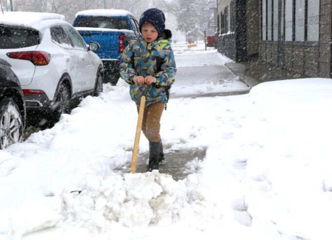 La tormenta de nieve de primavera arroja grandes cantidades de nieve en el sureste de Sask
