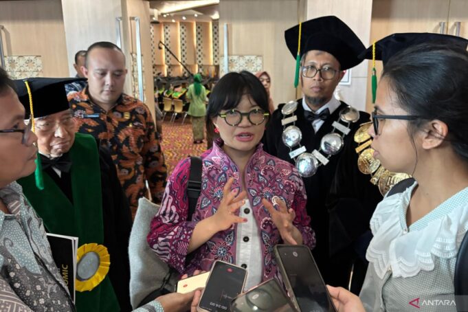 Deputy minister emphasizes need for AI literacy